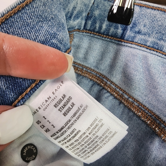 American Eagle Women's Baggy Jean 2 Regular - Picture 6 of 6